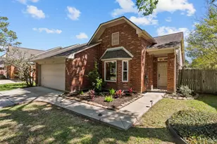 1518 Mabry Mill Rd, Houston, TX 77062 - Photo 3