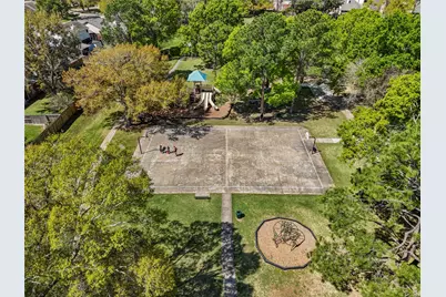 1518 Mabry Mill Road, Houston, TX 77062 - Photo 35