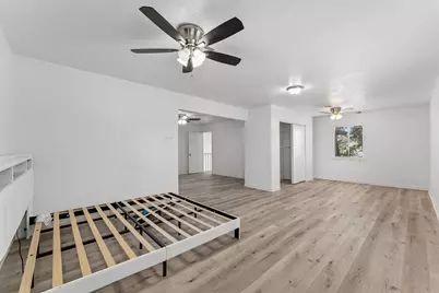 10803 Sageriver Drive, Houston, TX 77089 - Photo 37