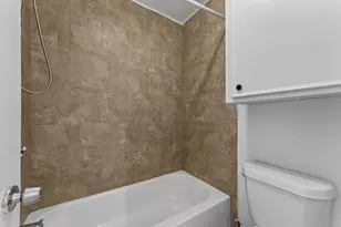 10803 Sageriver Dr, Houston, TX 77089 - Photo 39