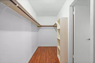 10714 Sherburne Dr, Houston, TX 77072 - Photo 27