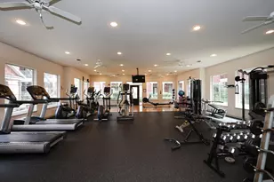 2400 S McCue Rd, Houston, TX 77056 - Photo 25