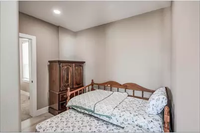 1513 40th Street, Galveston, TX 77550 - Photo 29