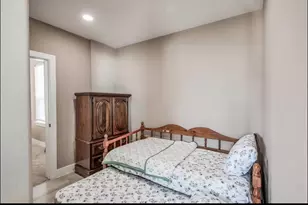 1513 40th St, Galveston, TX 77550 - Photo 29