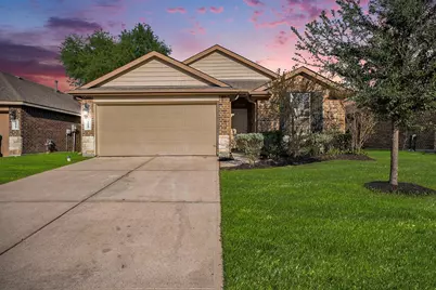 4027 Spurwing Lane, Baytown, TX 77521 - Photo 1