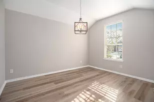 4027 Spurwing Ln, Baytown, TX 77521 - Photo 15