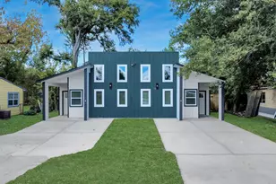 5941 Southlea St, Houston, TX 77033 - Photo 1