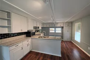 6426 W Bend St, Houston, TX 77085 - Photo 5
