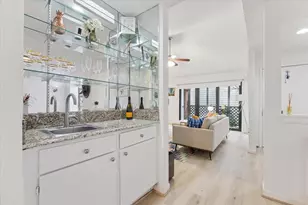 2829 Timmons Ln, Houston, TX 77027 - Photo 3