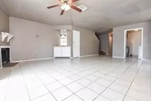 8405 Wilcrest Dr, Houston, TX 77072 - Photo 27