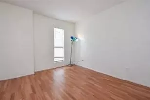 8405 Wilcrest Dr, Houston, TX 77072 - Photo 11