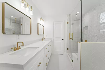 10722 Lynbrook Drive, Houston, TX 77042 - Photo 19