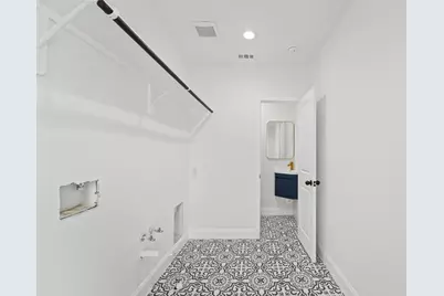 10722 Lynbrook Drive, Houston, TX 77042 - Photo 21