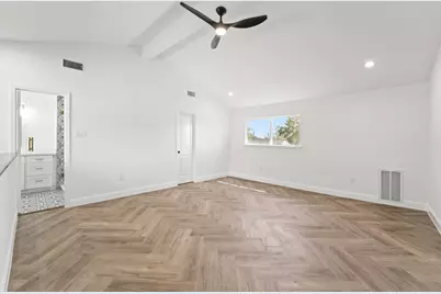 10722 Lynbrook Drive, Houston, TX 77042 - Photo 25