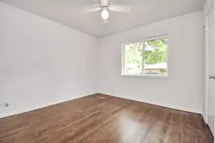 5010 Creekbend Dr, Houston, TX 77035 - Photo 31