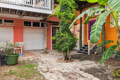 2122 Avenue K, Galveston, TX 77550 - Photo 23