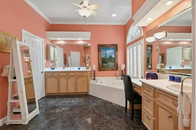 6087 Longmire Trail, Conroe, TX 77304 - Photo 13