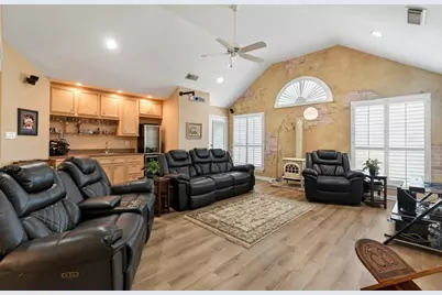 6087 Longmire Trail, Conroe, TX 77304 - Photo 15