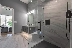 207 W 33rd St, Houston, TX 77018 - Photo 19