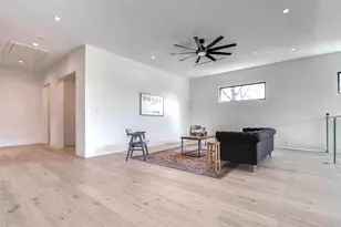 207 W 33rd St, Houston, TX 77018 - Photo 33