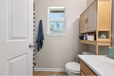 10391 Royal Magnolia Drive, Conroe, TX 77303 - Photo 9