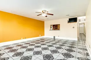 1625 Ave M 1/2, Galveston, TX 77550 - Photo 9