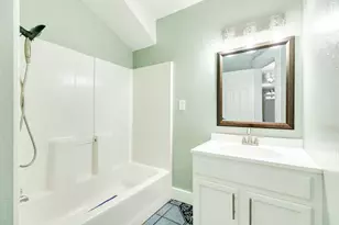 1625 Ave M 1/2, Galveston, TX 77550 - Photo 21