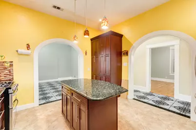 1625 Avenue M 1/2, Galveston, TX 77550 - Photo 13