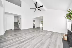 16114 Golden Sands Dr, Houston, TX 77095 - Photo 9