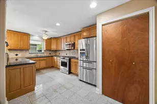 5542 Holly St, Houston, TX 77081 - Photo 3