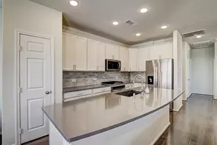 3104 Roseland Terrace Ln, Houston, TX 77063 - Photo 5