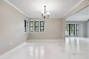 570 Roanoke Dr, Conroe, TX 77302 - Photo 11