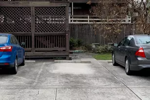 2423 Woodhead St, Houston, TX 77019 - Photo 15