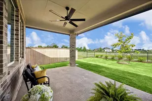 32438 Violet Dancer Ct, Fulshear, TX 77441 - Photo 35