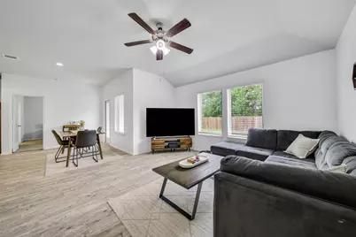 2326 Strong Horse Drive, Conroe, TX 77301 - Photo 17