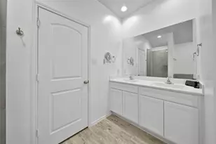 2326 Strong Horse Dr, Conroe, TX 77301 - Photo 21