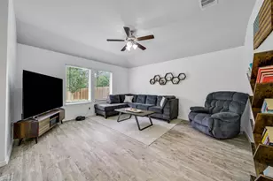 2326 Strong Horse Dr, Conroe, TX 77301 - Photo 15