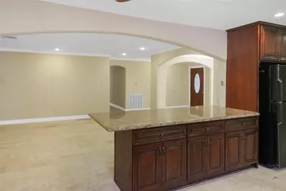 5738 Willowbend Boulevard, Houston, TX 77096 - Photo 11