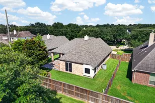 17523 Laguna Trail Dr, Houston, TX 77095 - Photo 39