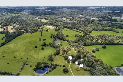 144 Century Lane, Bellville, TX 77418 - Photo 37