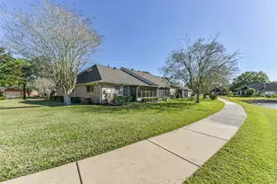 3013 Flower Field Ln, Pearland, TX 77584 - Photo 39