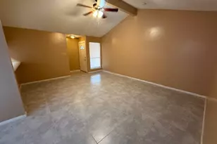 1610 Hazelwood St, Conroe, TX 77301 - Photo 3