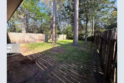 1610 Hazelwood Street, Conroe, TX 77301 - Photo 15