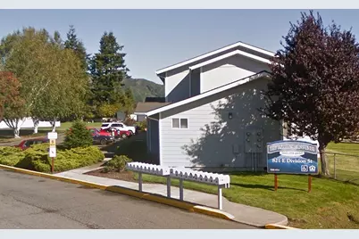 821 E Division Street, Forks, WA 98331 - Photo 1