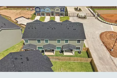 14010 Longstreet Road #6, Willis, TX 77318 - Photo 7