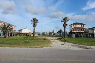 314 Surf Dr, Surfside Beach, TX 77541 - Photo 1