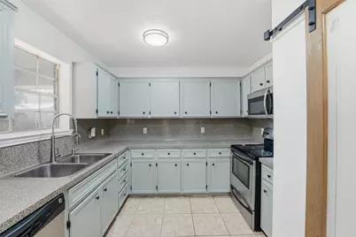 308 County Road 6481, Dayton, TX 77535 - Photo 9