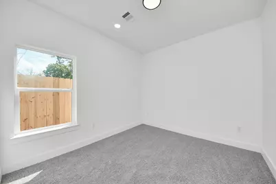 8106 Locksley Street, Houston, TX 77078 - Photo 27