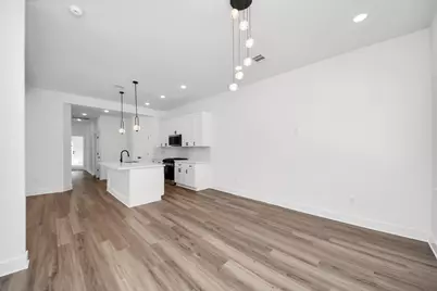 8106 Locksley Street, Houston, TX 77078 - Photo 15