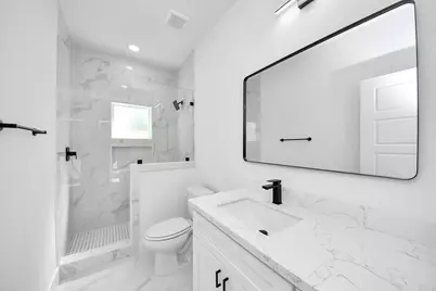 8106 Locksley Street, Houston, TX 77078 - Photo 33